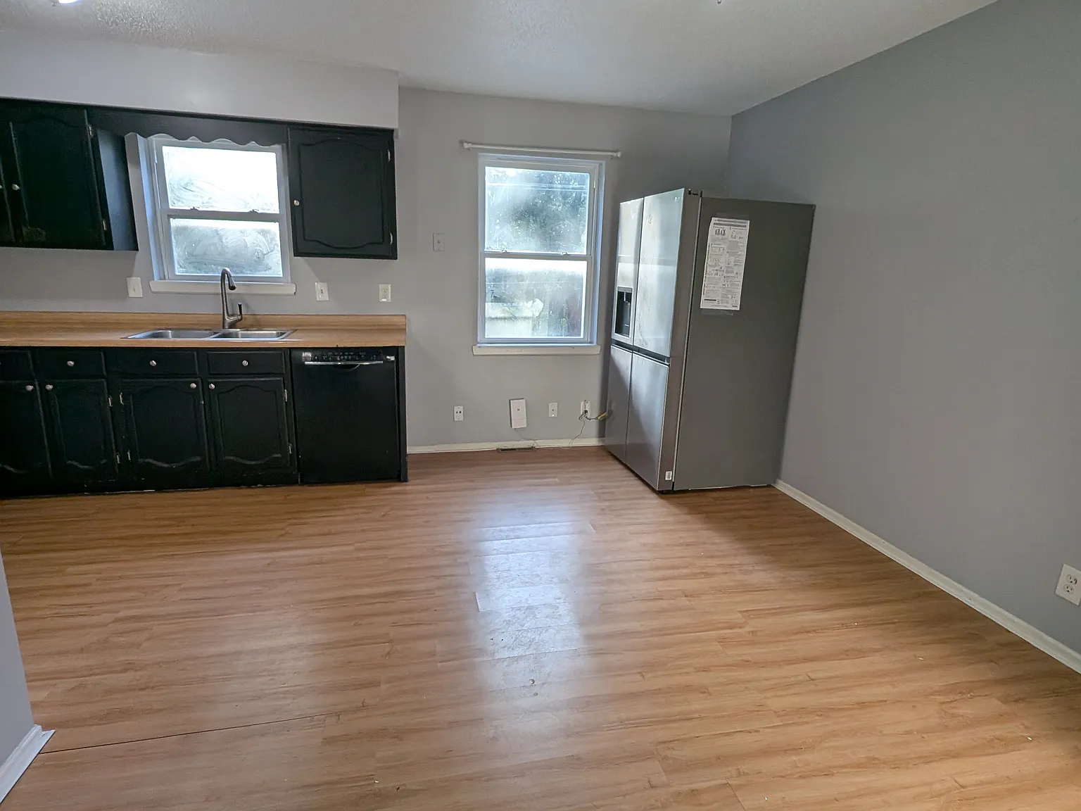 2 bed, 1.5 bath, 1650 sqft, $1,450 — Photo 3