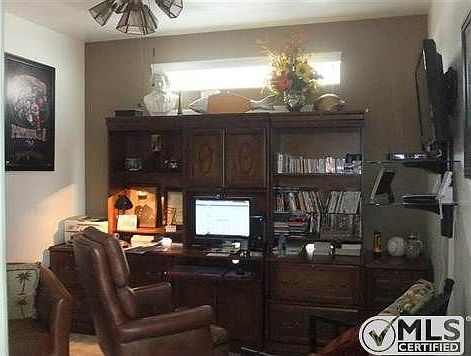 5th bderoom or office