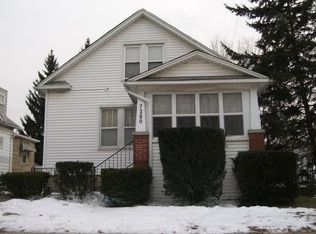 7280 Gronow Ave, Center Line, MI 48015