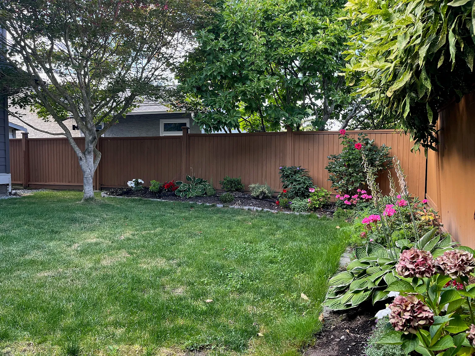 2 bed, 765 sqft, $2,150 — Photo 2