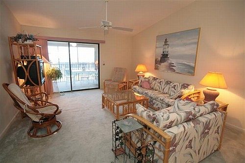 3rd image of 845 Ladyfish Ave #B306