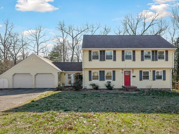 1030 Tanglewood Dr, Cookeville, TN 38501