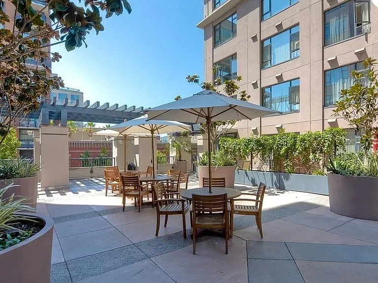 530 K St #3 — Photo 38