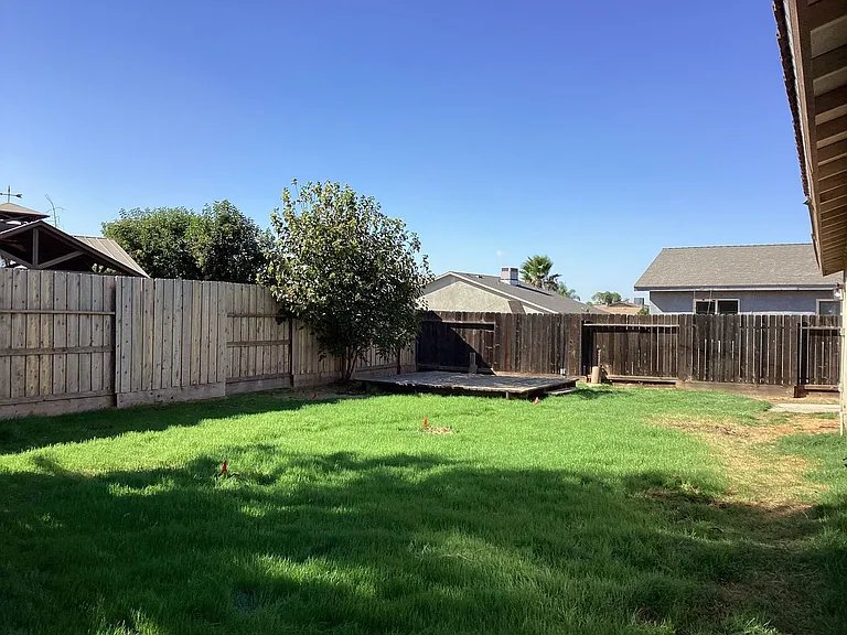 1450 La Jolla Way — Photo 41