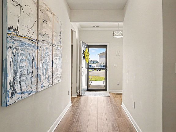 5th image of 8002 Watercress St