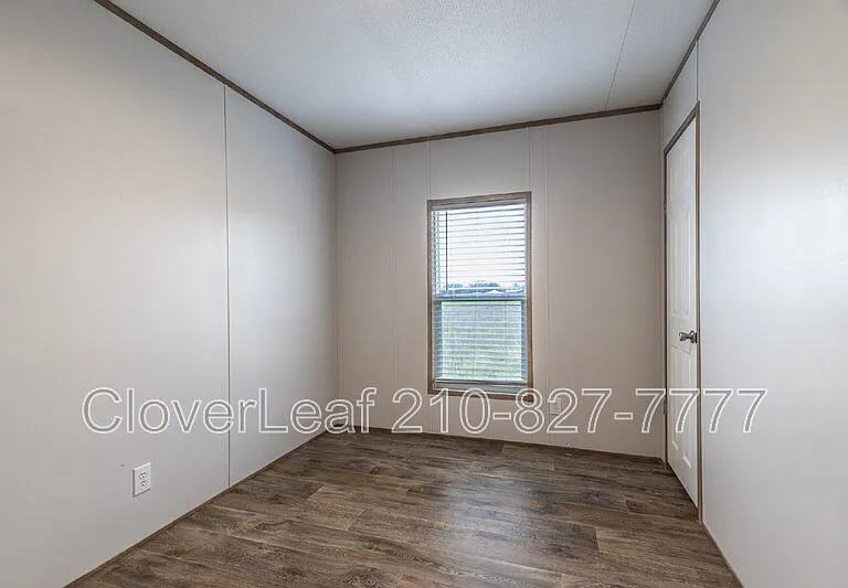 417 County Road 6812 — Photo 20