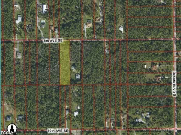 8th Ave SE, Naples, FL 34117