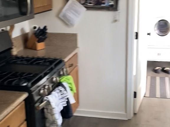 3rd image of 319 Tahoe Ave