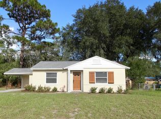 113 W OAK HILL Drive, Palatka, FL 32177