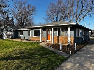 41244 Belvidere St, Harrison Township, MI 48045