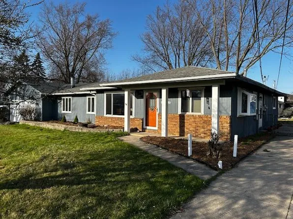 41244 Belvidere St, Harrison Township, MI 48045