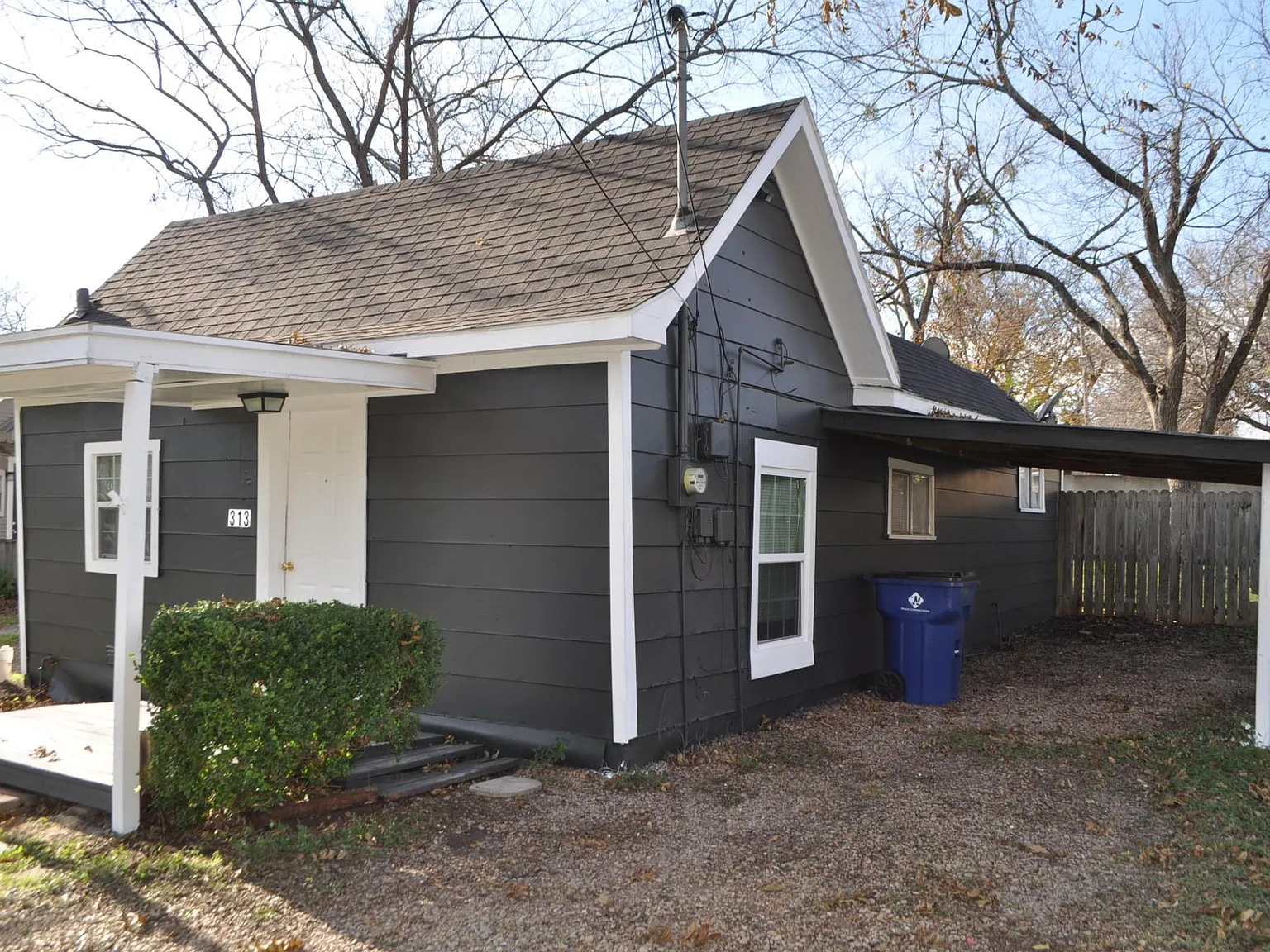 3 bed, 800 sqft, $1,400 — Photo 3