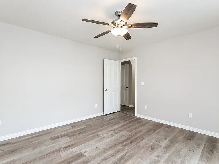 1116 N Mustang Ln — Photo 10