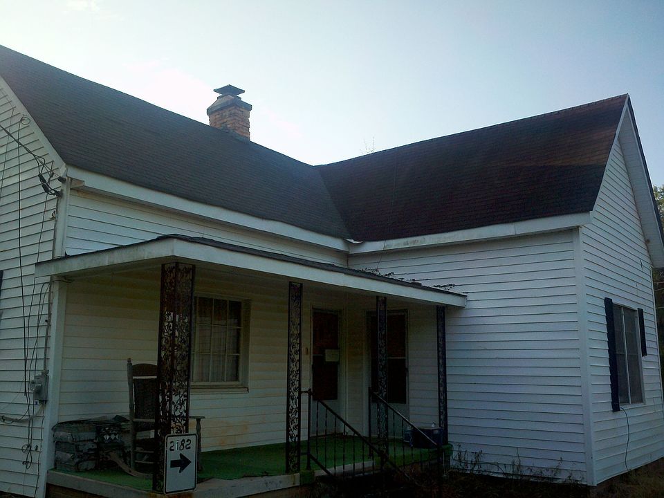 Front of farmhouse