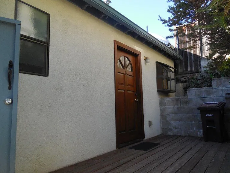 2124 5th Ave #B — Photo 4