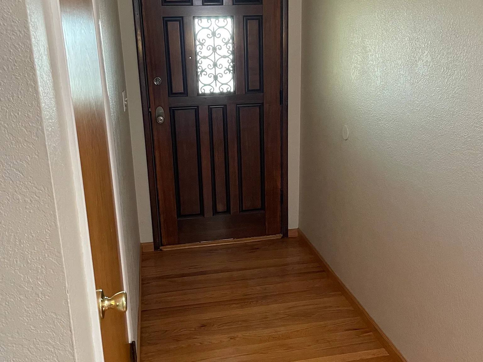 3 bed, 1735 sqft, $2,600 — Photo 3