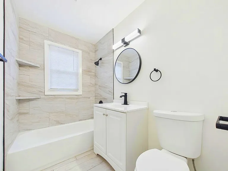 11014 Booth Ave — Photo 11