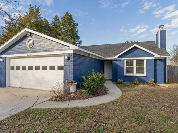 1029 Branscomb Cir SE, Huntsville, AL 35803