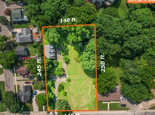 627 N Center St, Northville, MI