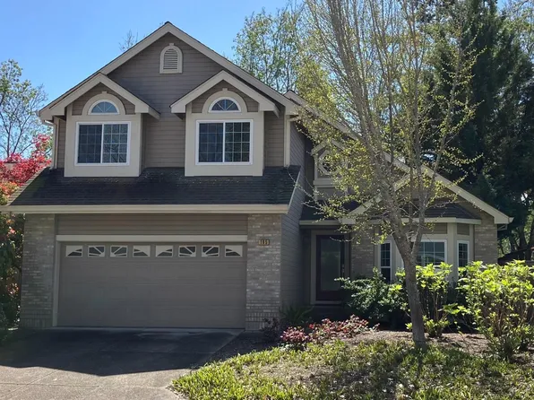 195 Wikiup Meadows Dr, Santa Rosa, CA 95403
