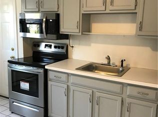 42 W Main St #6, Clinton, CT 06413