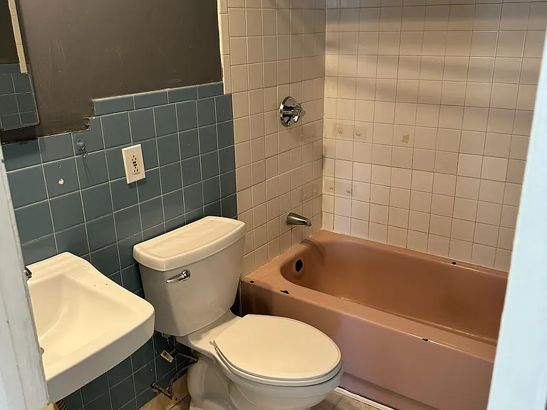 128 Jefferson St — Photo 13