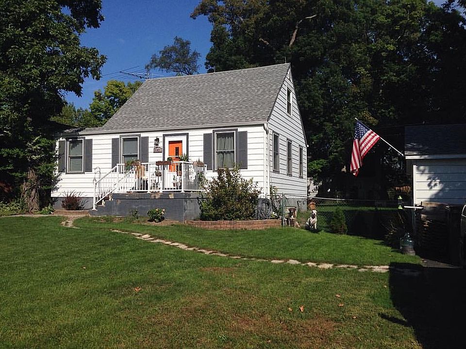 1st image of 35031 N Rosewood Ave