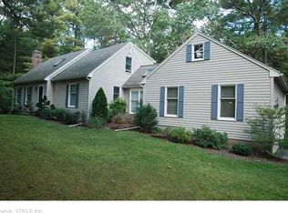11 Eric Dr, Granby, CT 06035