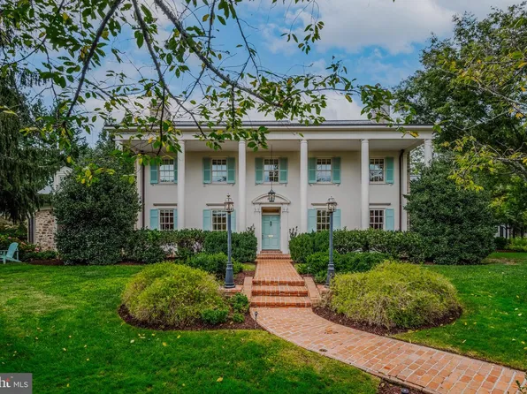 5329 Woodlawn Ave, Chevy Chase, MD 20815