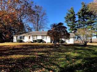 12706 Gar Hwy, Chardon, OH 44024