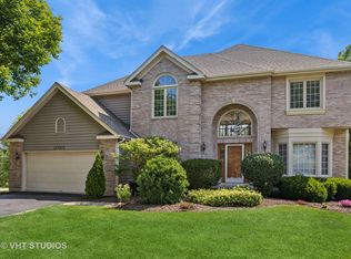 25W652 Wheatberry Ct, Carol Stream, IL 60188