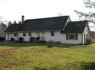 18 Ingraham St, Manchester, ME 04351