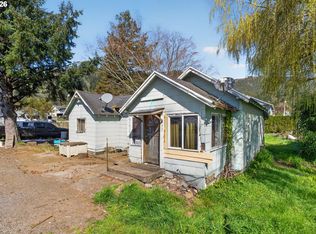 402 Acacia Ave, Garibaldi, OR