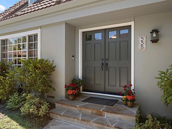 2nd image of 538 Santa Clara Ave