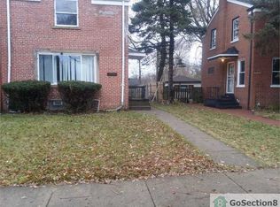 2136 E 100th St, Chicago, IL 60617