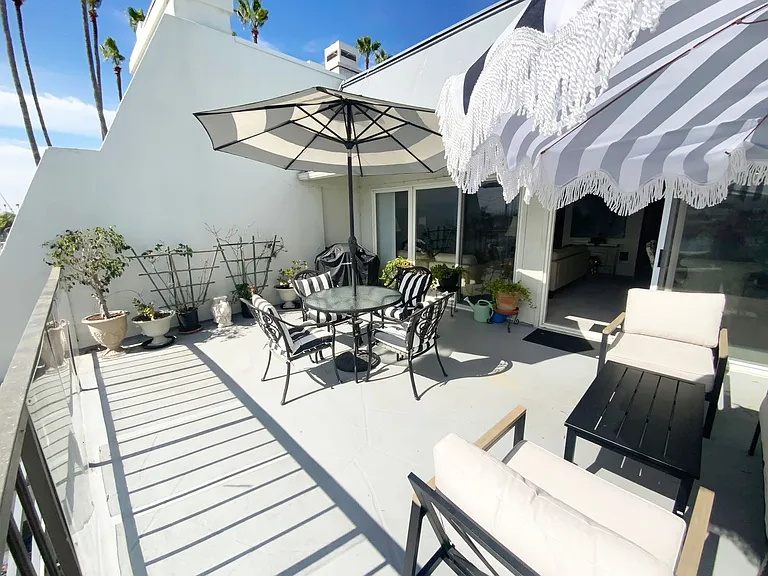 6 Antigua Ct — Photo 4