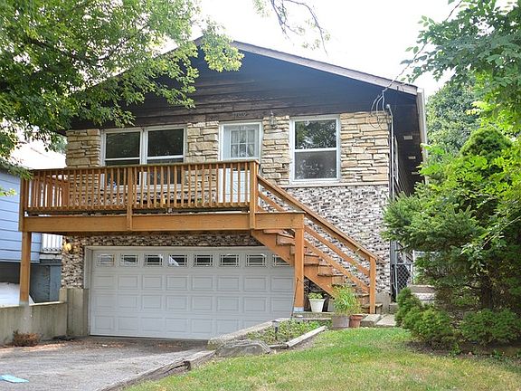 2nd image of 109 E Clarendon Dr