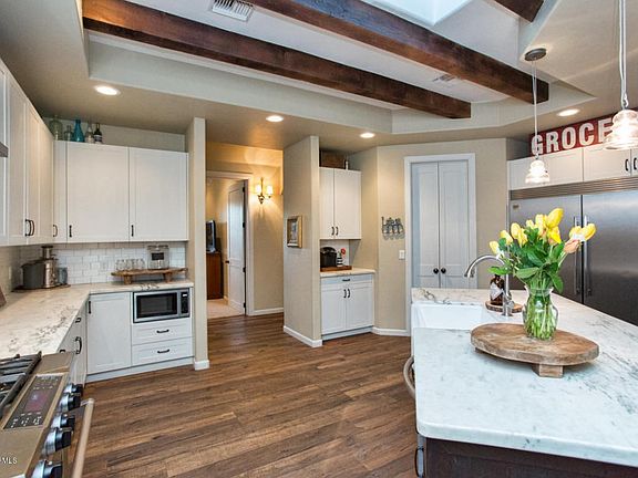 2nd image of 6130 E San Mateo
