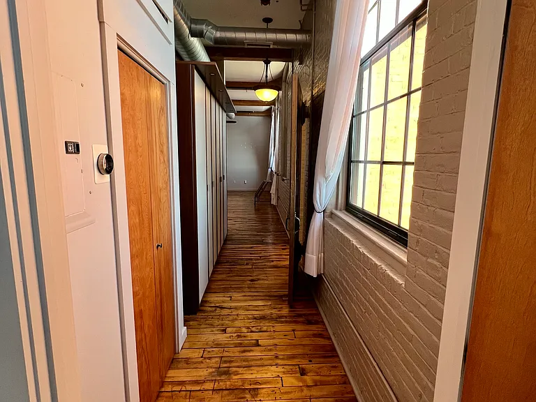 28 Bayley St #405 — Photo 22