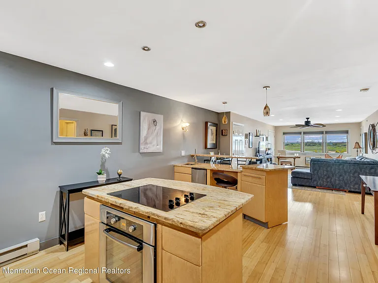 1340 Ocean Ave #62 — Photo 21