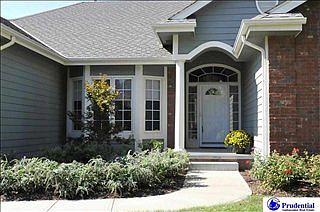 2nd image of 3928 N 158th St