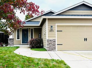 3676 29th St, White City, OR 97503