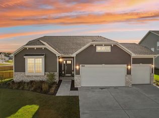 386 Humble Cir, Oregon, WI 53575