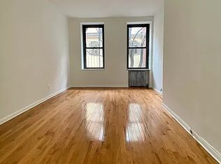206 Thompson St #3A, New York, NY 10012
