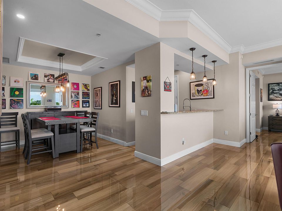 1st image of 2633 NE 14th Avenue #308