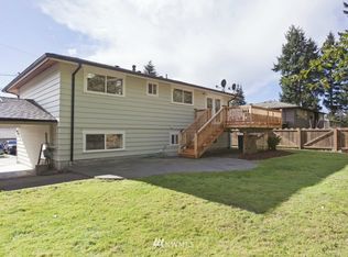 5005 240th Pl SW #2, Mountlake Terrace, WA 98043