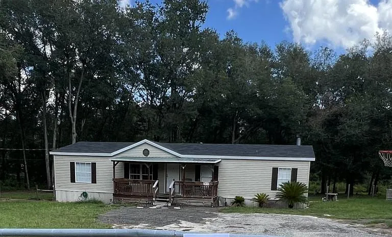 5135 N Western Dr — Photo 2