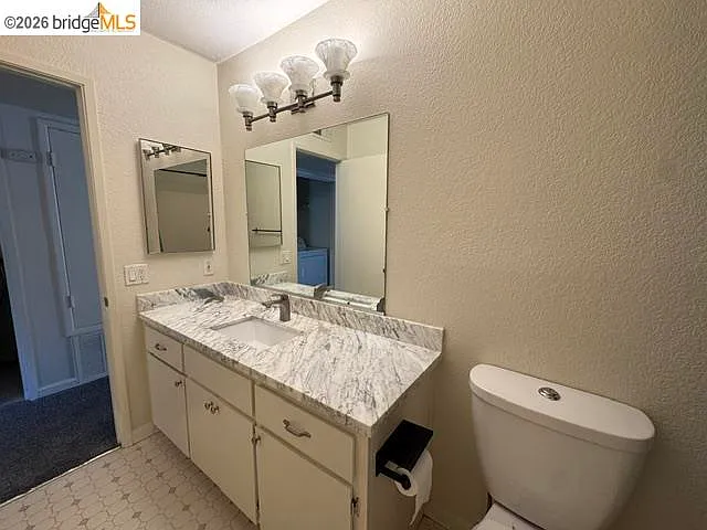 2701 Harvest Ln — Photo 16