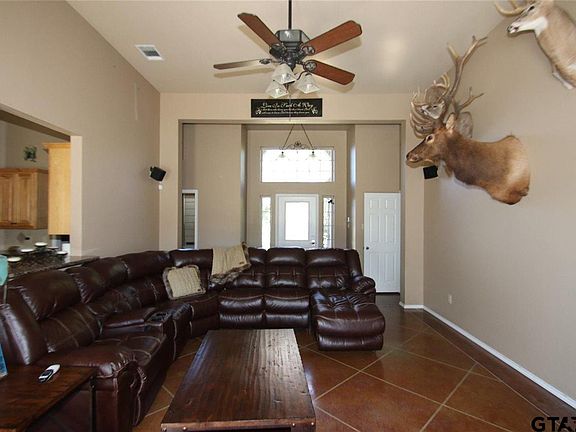 2nd image of 222 Rs Cres #3390