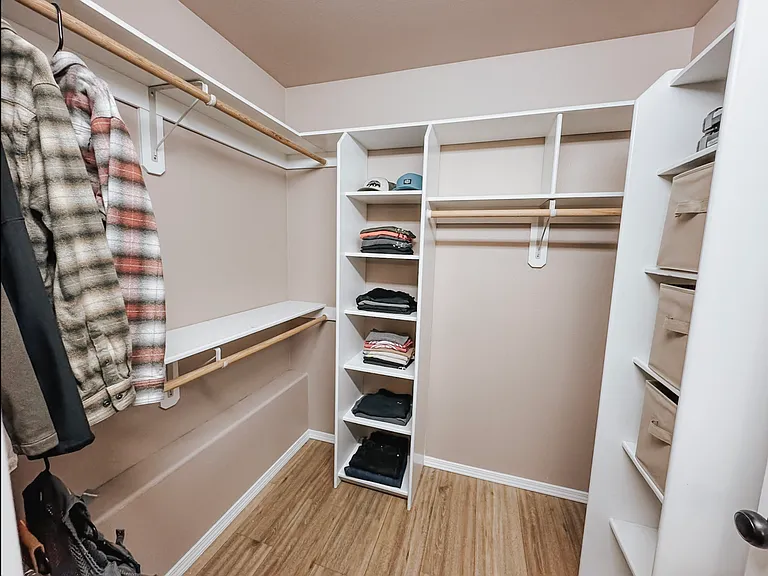 6725 Queens View Cir — Photo 22